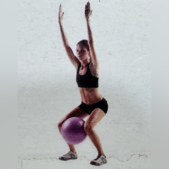 NEW NIB Golds Gym 25 cm exercise ball - Picture 6 of 9